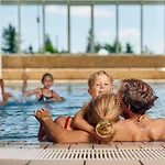 Отель Pohorje Village Wellbeing - Wellness & Bolfenk Хочко Погорье