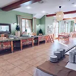 Pohorje Village Wellbeing - Wellness & Bolfenk ホコ・ポホリェ