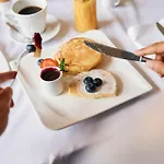 ホテル Pohorje Village Wellbeing - Wellness & Bolfenk 4*