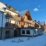 Pohorje Village Wellbeing - Wellness & Bolfenk ホコ・ポホリェ