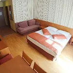 ホテル Pohorje Village Wellbeing - Wellness & Bolfenk