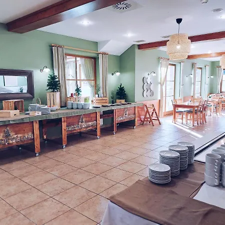 Pohorje Village Wellbeing - Wellness & Bolfenk Maribor