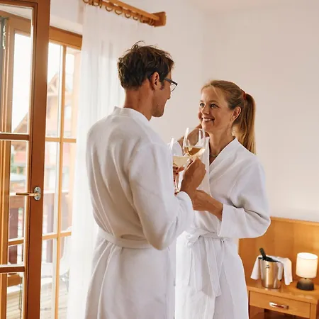 Pohorje Village Wellbeing - Wellness & Bolfenk Отель Хочко Погорье