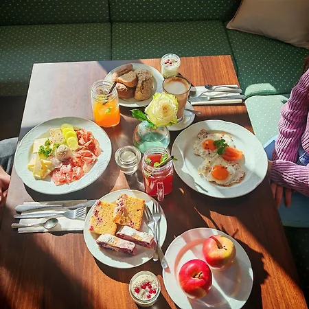 Pohorje Village Wellbeing - Wellness & Bolfenk 4*