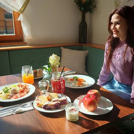 Pohorje Village Wellbeing - Wellness & Bolfenk Hotel Maribor