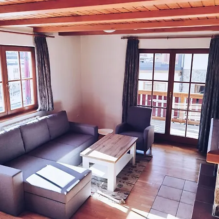 Pohorje Village Wellbeing - Wellness & Bolfenk מלון 4*