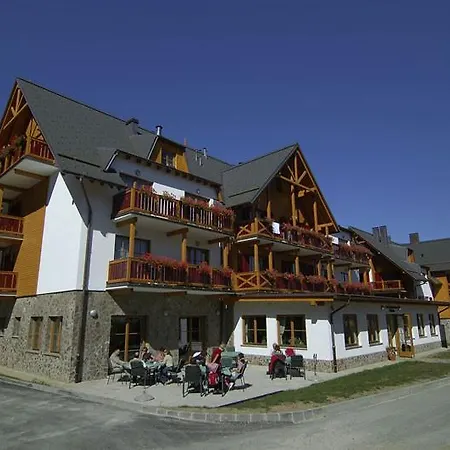Szálloda Pohorje Village Wellbeing - Wellness & Bolfenk