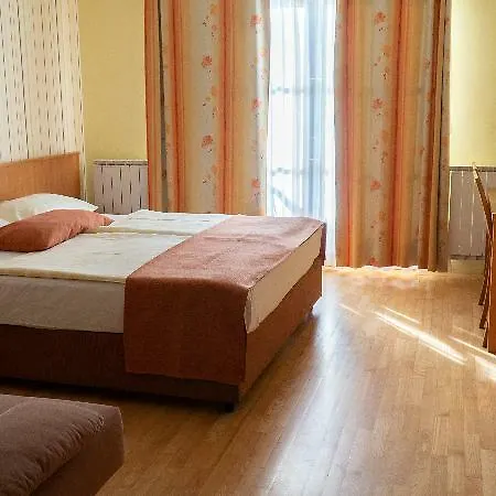 Pohorje Village Wellbeing - Wellness & Bolfenk Szálloda 4*