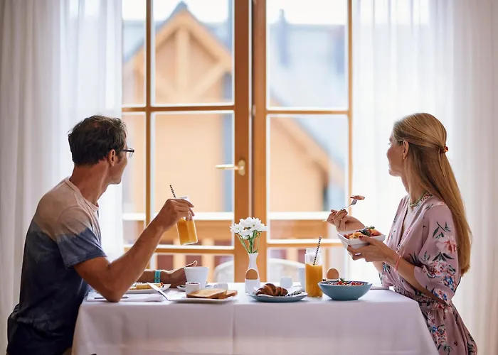 Pohorje Village Wellbeing - Wellness & Bolfenk Отель