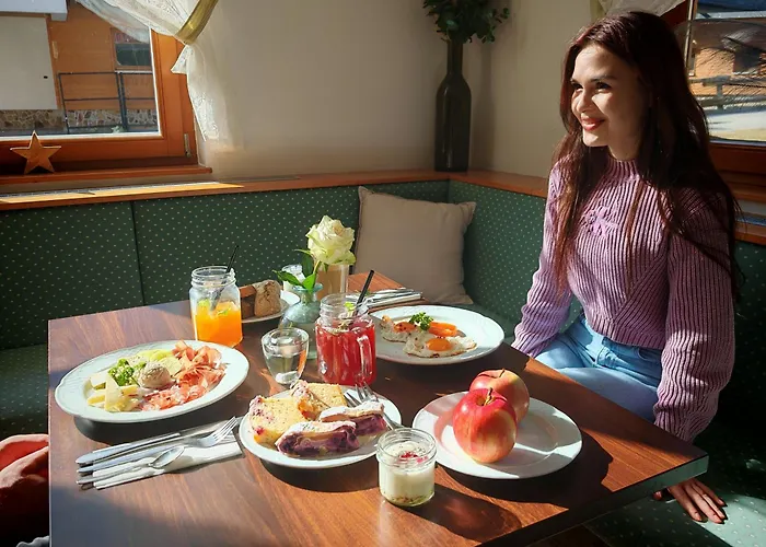 Pohorje Village Wellbeing - Wellness & Bolfenk Hotel Hocko Pohorje